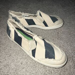 NWOB KEDS slip-ons youth size 2